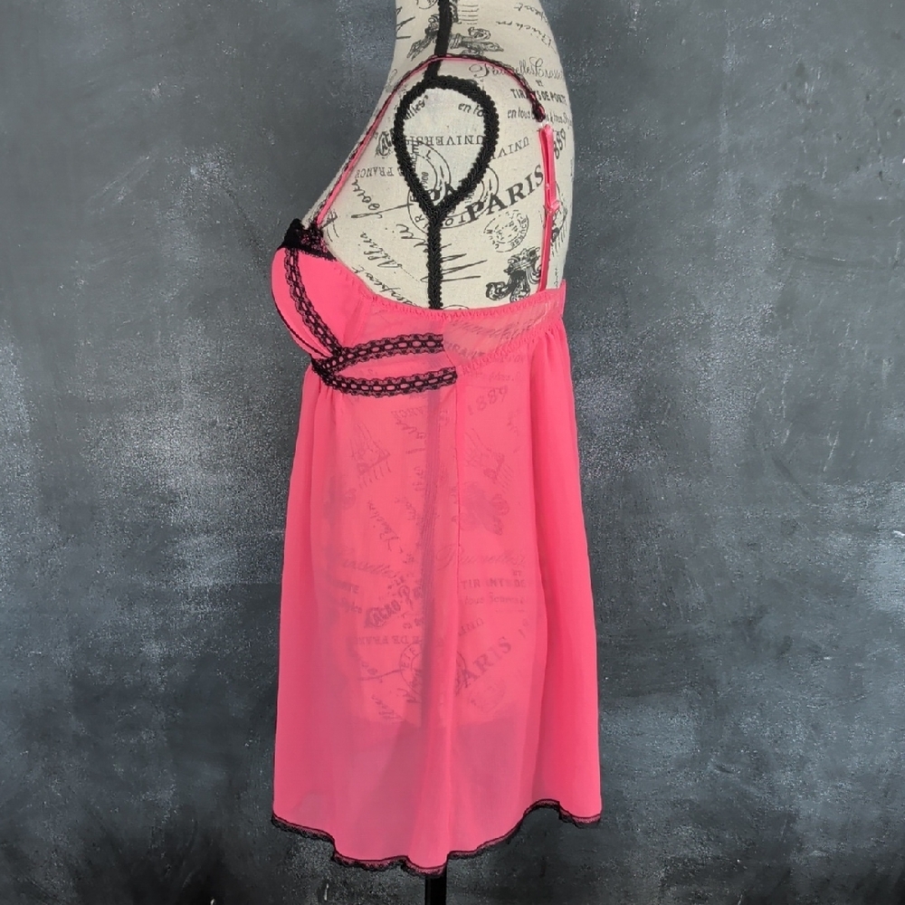 Ambrielle Hot Pink Chemise with Black Lace Trim - Picture 2 of 10